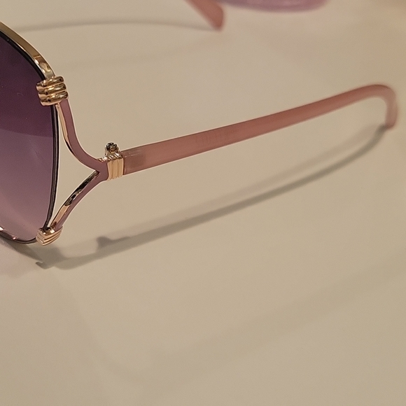 Sunglasses-Rose gold/pink - Picture 2 of 2